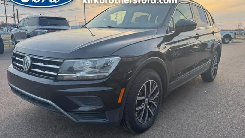 VOLKSWAGEN TIGUAN 2019 3VV3B7AX6KM074231 image