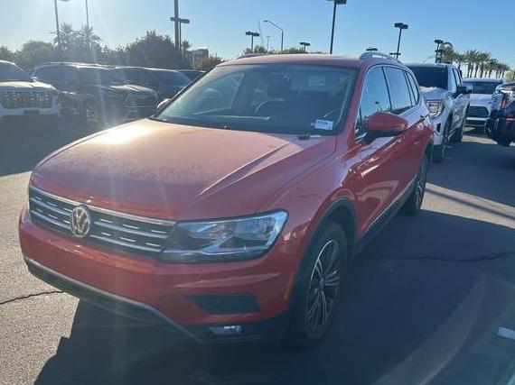 VOLKSWAGEN TIGUAN 2019 3VV2B7AX2KM099266 image