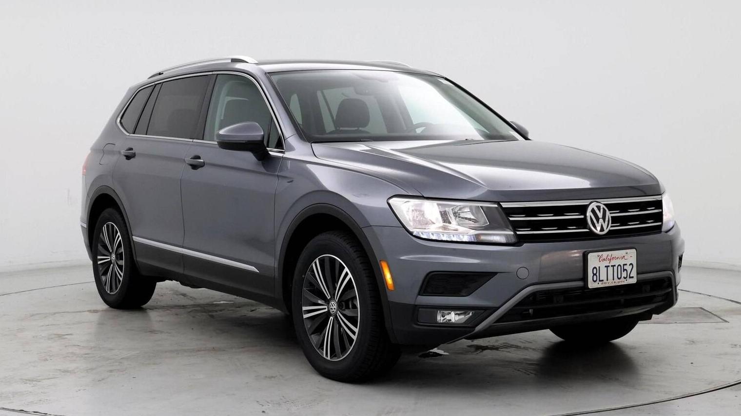 VOLKSWAGEN TIGUAN 2019 3VV3B7AXXKM065063 image