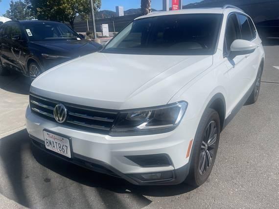 VOLKSWAGEN TIGUAN 2019 3VV2B7AX0KM174871 image