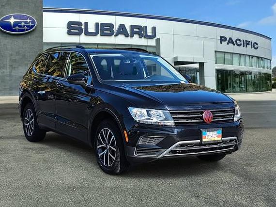 VOLKSWAGEN TIGUAN 2019 3VV3B7AX2KM075263 image