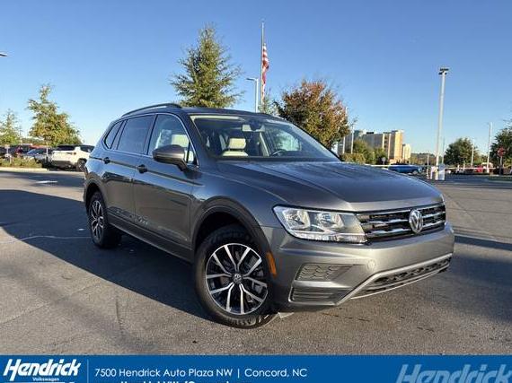 VOLKSWAGEN TIGUAN 2019 3VV3B7AX9KM029171 image