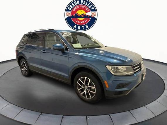 VOLKSWAGEN TIGUAN 2019 3VV2B7AX3KM164058 image