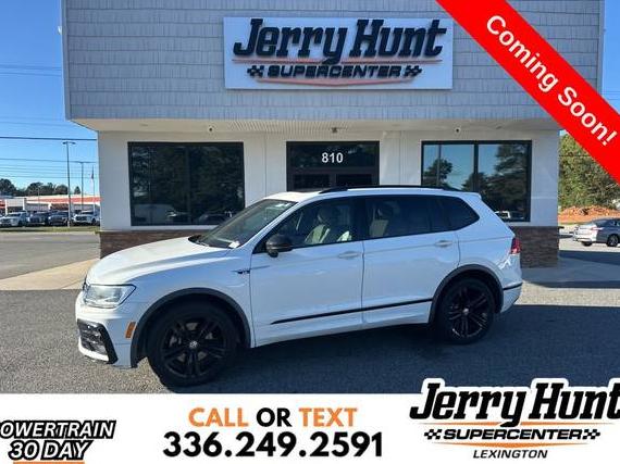 VOLKSWAGEN TIGUAN 2019 3VV3B7AX1KM096802 image