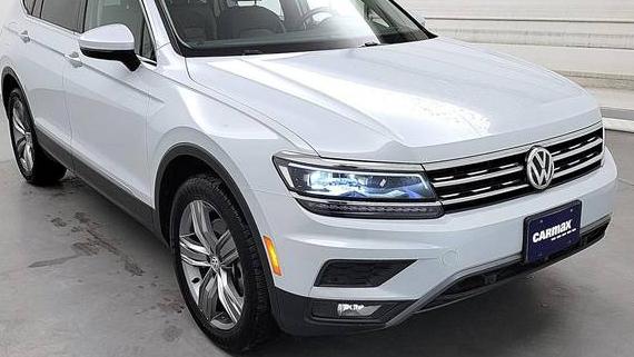 VOLKSWAGEN TIGUAN 2019 3VV4B7AX9KM020944 image