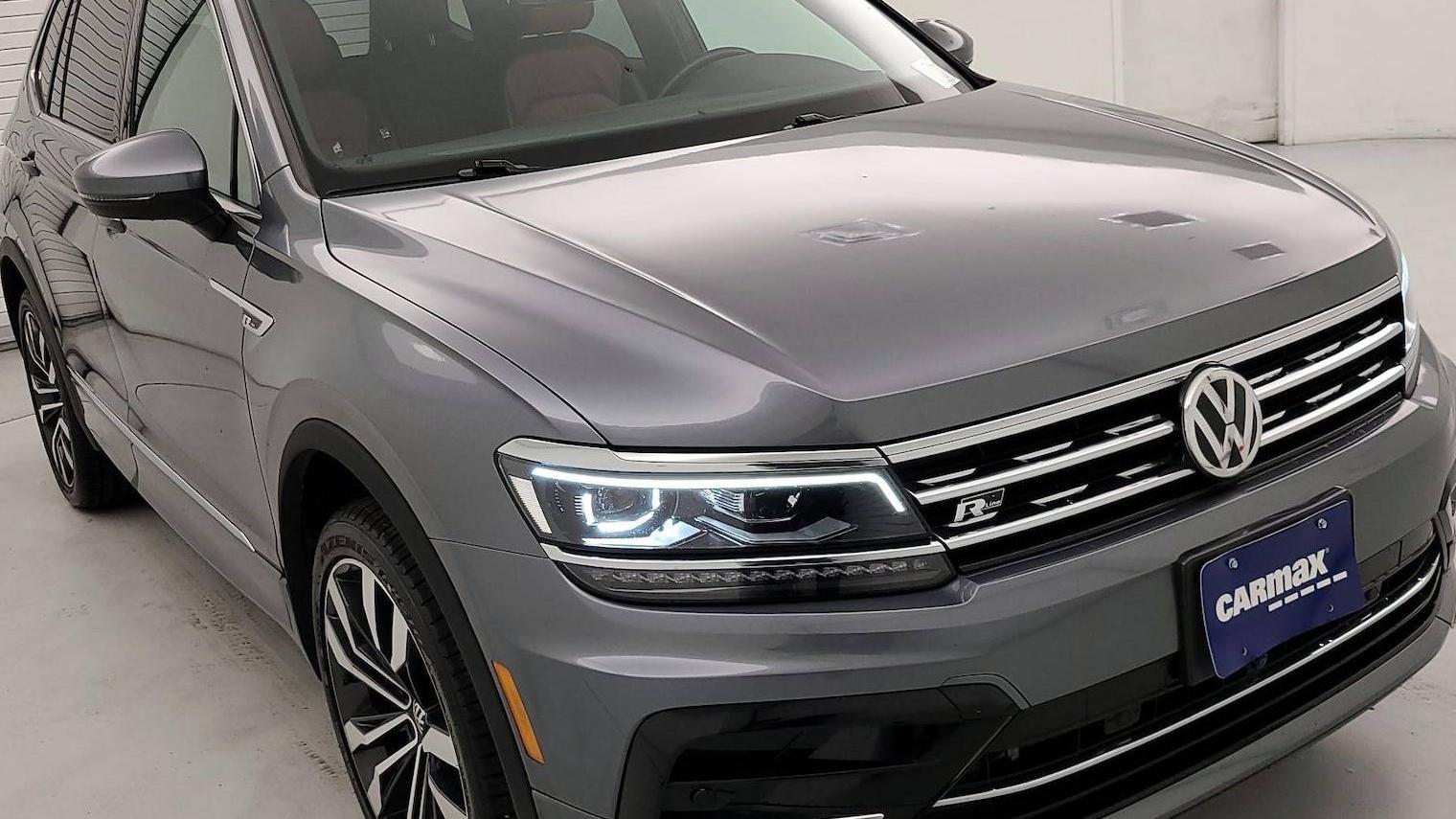 VOLKSWAGEN TIGUAN 2019 3VV4B7AX9KM133924 image