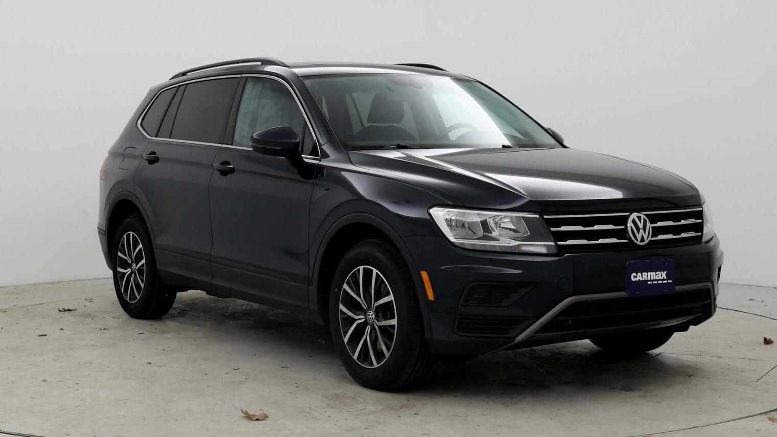 VOLKSWAGEN TIGUAN 2019 3VV2B7AX0KM056626 image