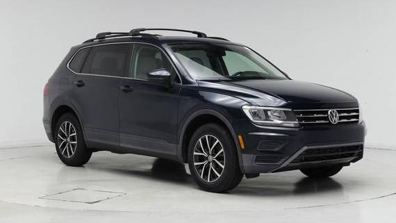 VOLKSWAGEN TIGUAN 2019 3VV3B7AX2KM083783 image