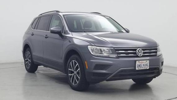 VOLKSWAGEN TIGUAN 2019 3VV2B7AX1KM174751 image