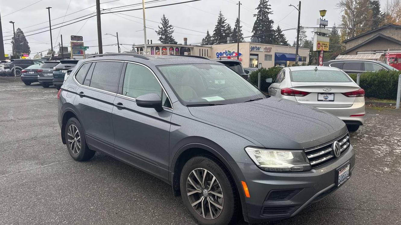 VOLKSWAGEN TIGUAN 2019 3VV2B7AX2KM072293 image