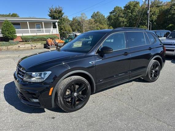 VOLKSWAGEN TIGUAN 2019 3VV2B7AX5KM186871 image