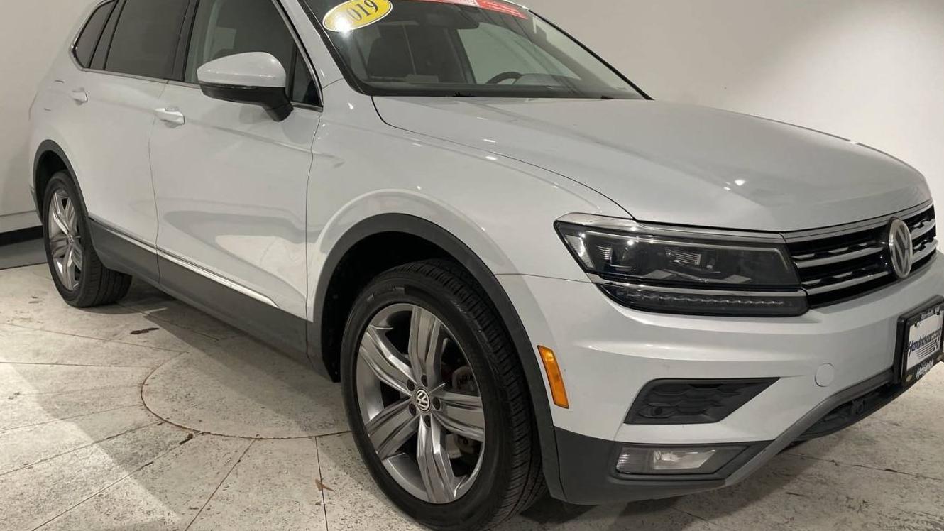 VOLKSWAGEN TIGUAN 2019 3VV4B7AX6KM014955 image