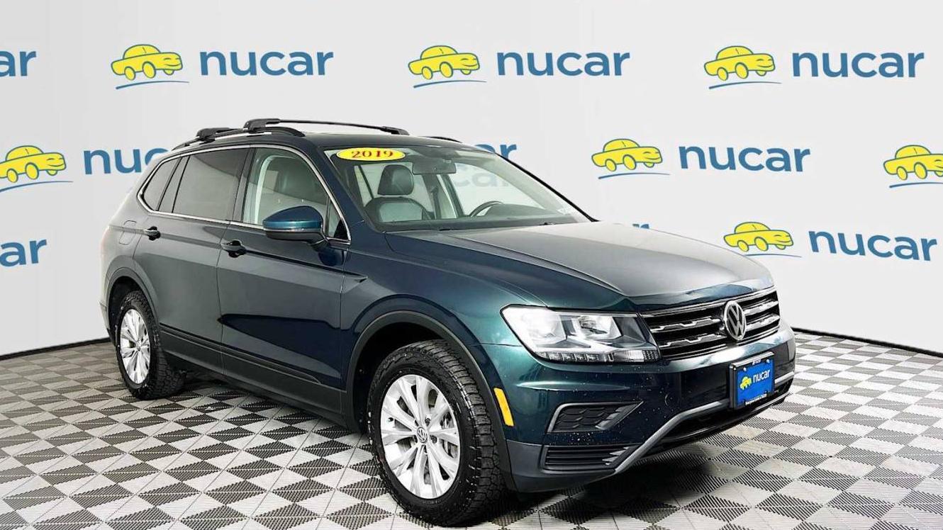 VOLKSWAGEN TIGUAN 2019 3VV2B7AX2KM077039 image