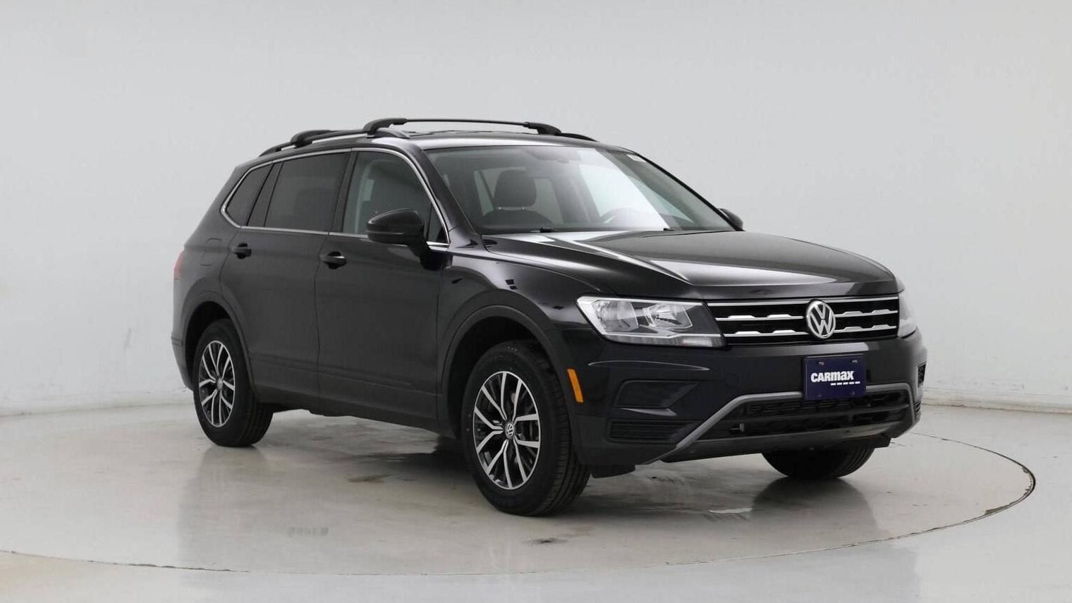 VOLKSWAGEN TIGUAN 2019 3VV3B7AX2KM111145 image