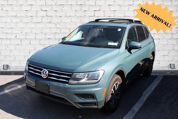 VOLKSWAGEN TIGUAN 2019 3VV2B7AX2KM158820 image