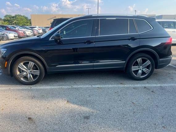 VOLKSWAGEN TIGUAN 2019 3VV4B7AX0KM038426 image
