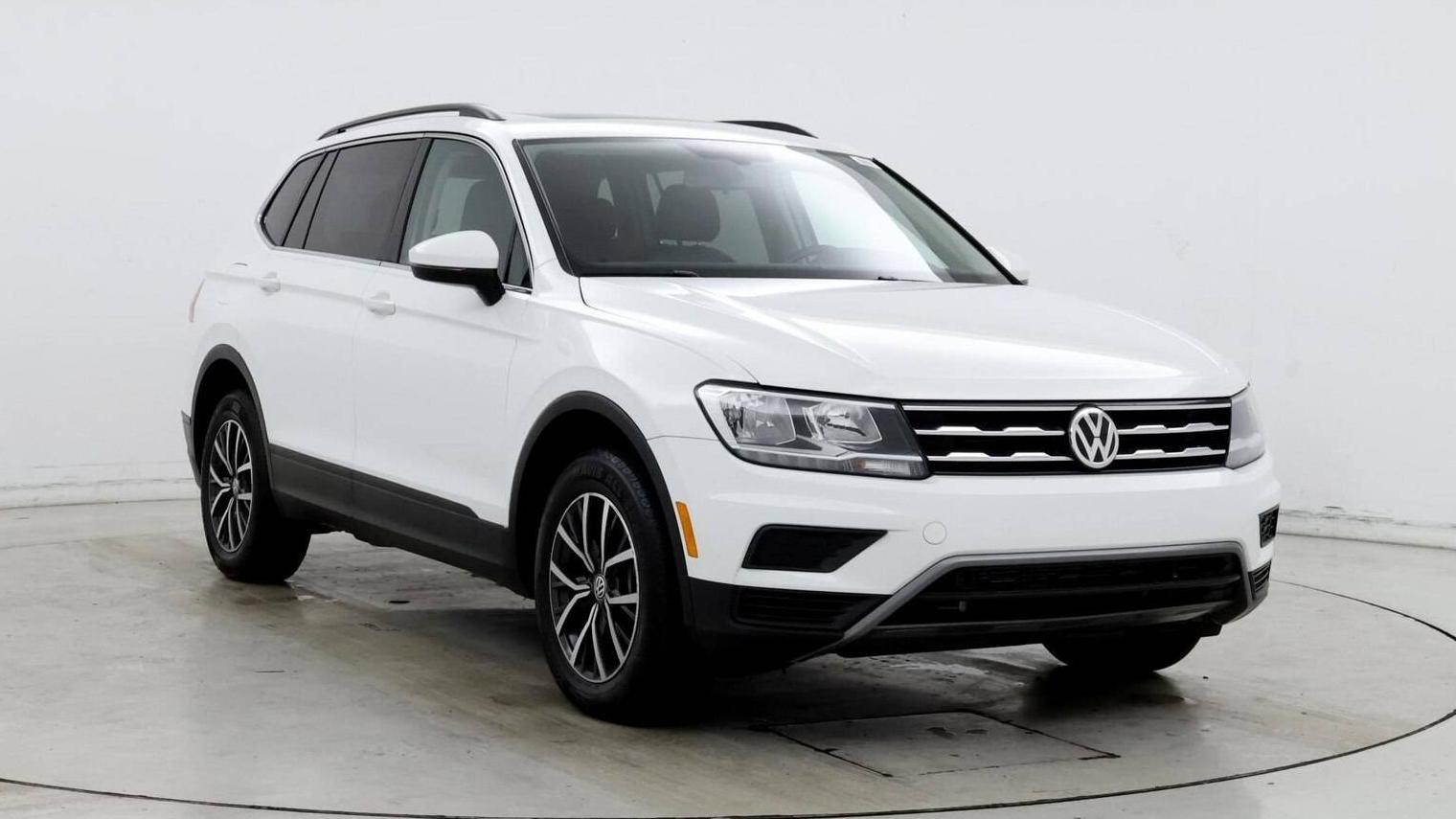 VOLKSWAGEN TIGUAN 2019 3VV3B7AX7KM127261 image