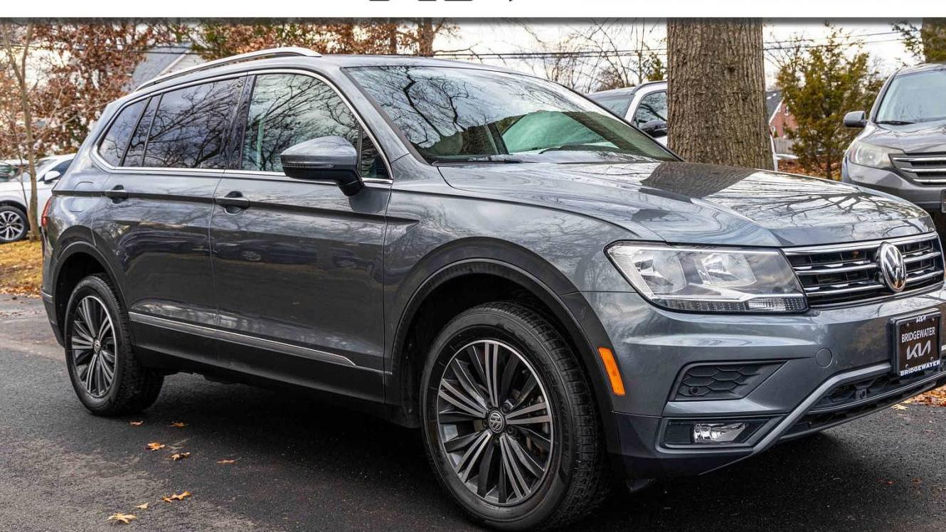 VOLKSWAGEN TIGUAN 2019 3VV2B7AX3KM107410 image