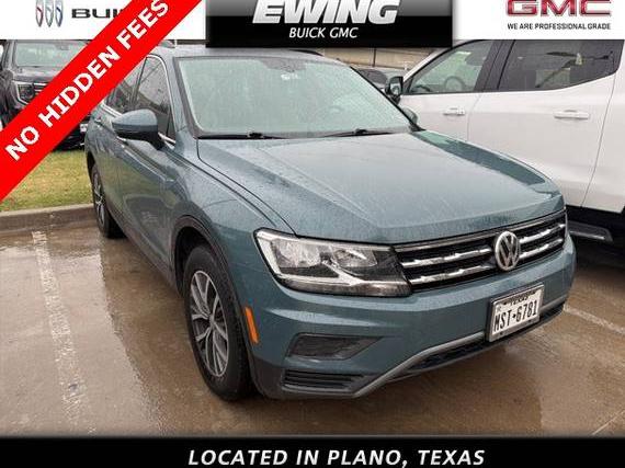 VOLKSWAGEN TIGUAN 2019 3VV2B7AX2KM159904 image