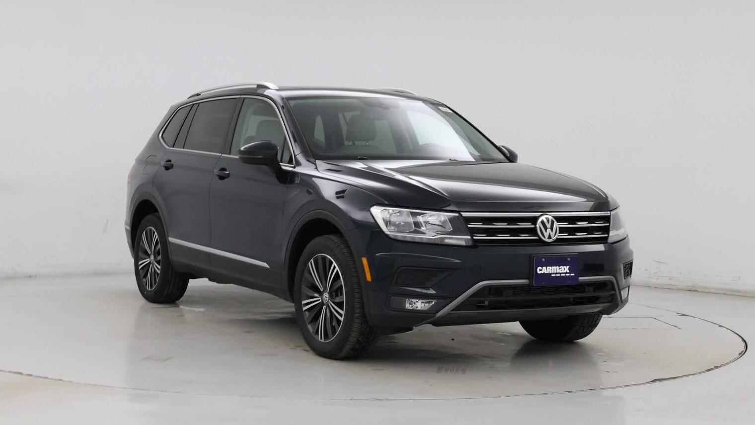 VOLKSWAGEN TIGUAN 2019 3VV2B7AX3KM108783 image