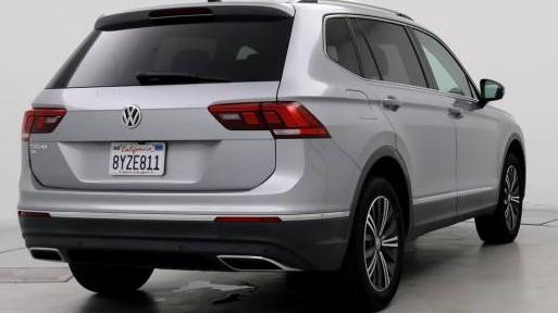 VOLKSWAGEN TIGUAN 2019 3VV3B7AX0KM144371 image