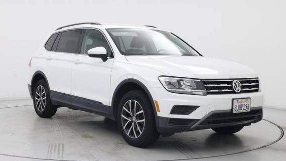 VOLKSWAGEN TIGUAN 2019 3VV3B7AX3KM120789 image