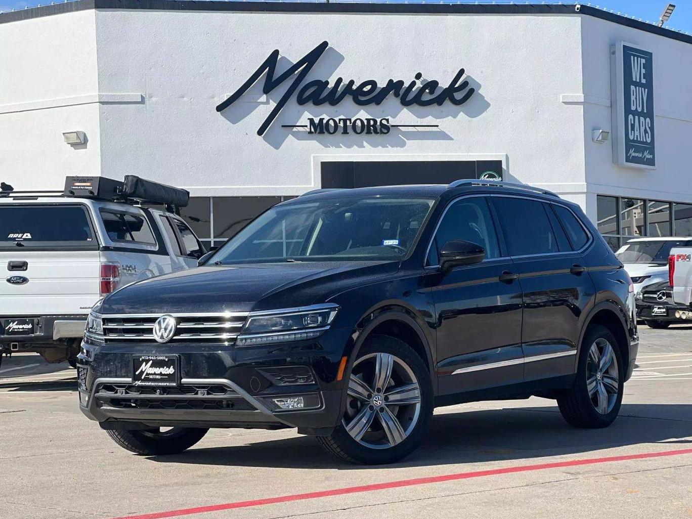 VOLKSWAGEN TIGUAN 2019 3VV4B7AX0KM063469 image