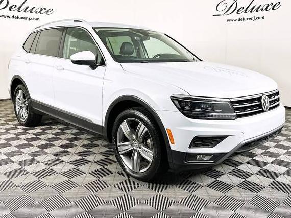 VOLKSWAGEN TIGUAN 2019 3VV4B7AX1KM064310 image