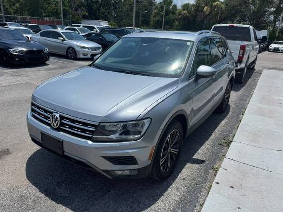 VOLKSWAGEN TIGUAN 2019 3VV2B7AX7KM122671 image