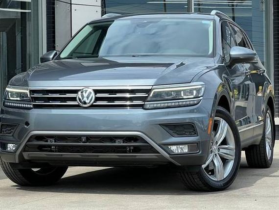 VOLKSWAGEN TIGUAN 2019 3VV4B7AX5KM034873 image