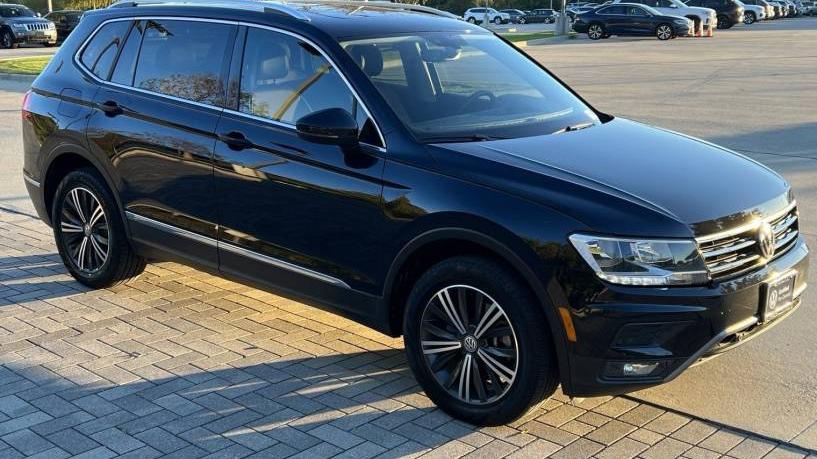 VOLKSWAGEN TIGUAN 2019 3VV3B7AX3KM104303 image