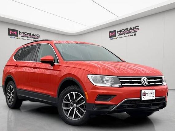 VOLKSWAGEN TIGUAN 2019 3VV2B7AX2KM143783 image