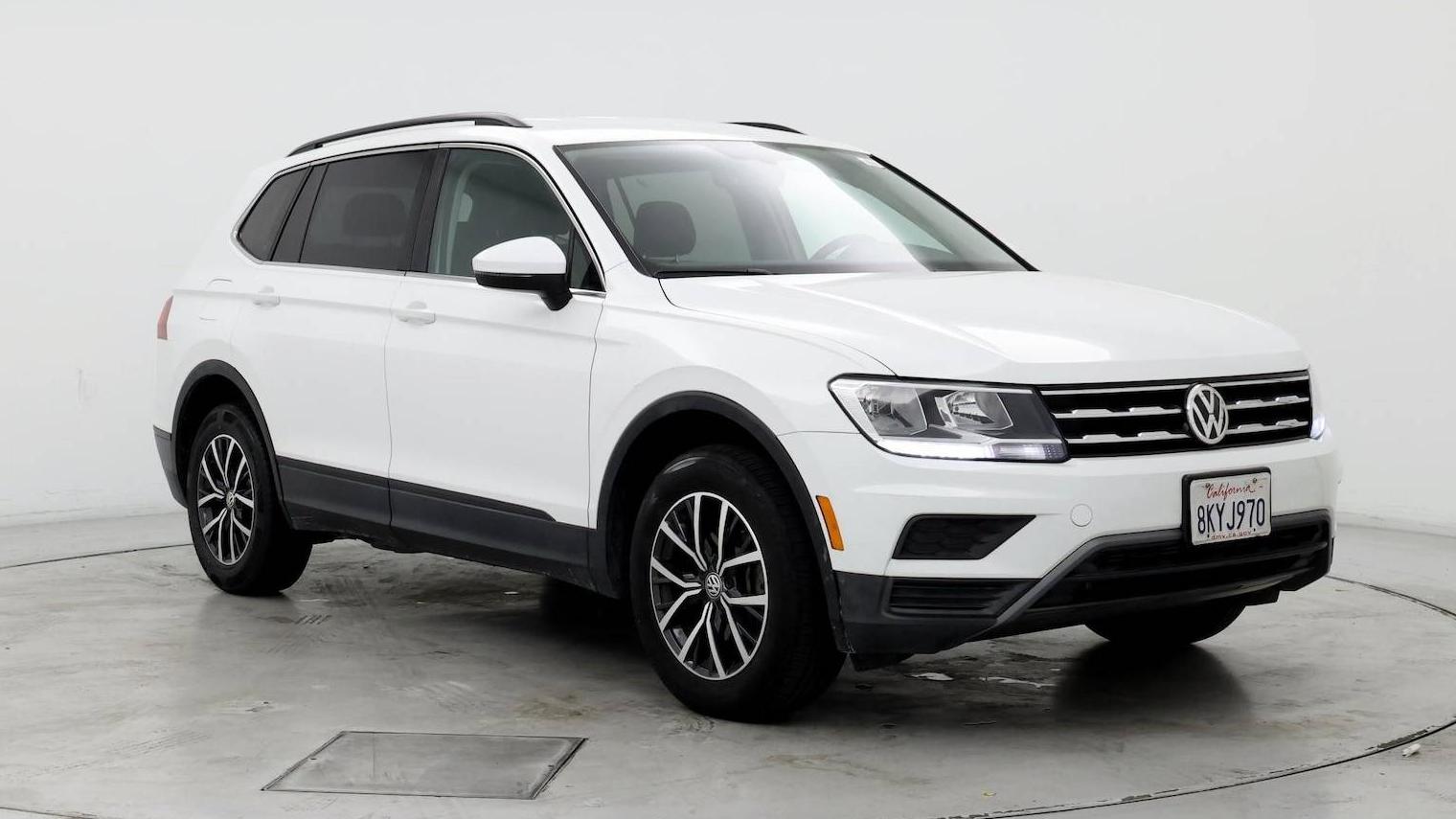 VOLKSWAGEN TIGUAN 2019 3VV3B7AX8KM100831 image