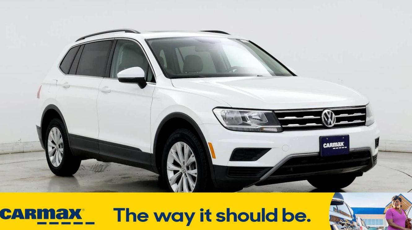 VOLKSWAGEN TIGUAN 2019 3VV3B7AX2KM070449 image