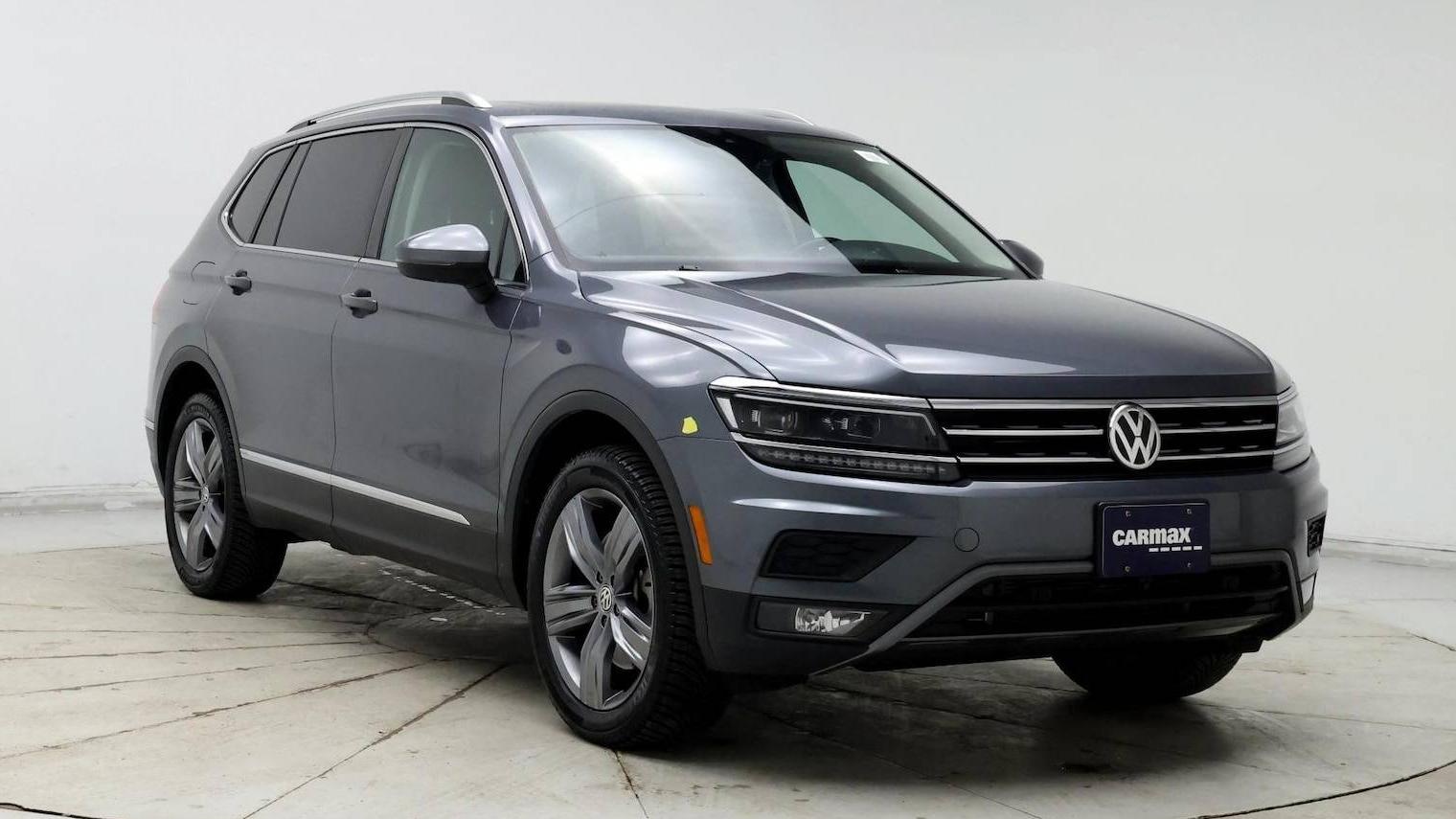 VOLKSWAGEN TIGUAN 2019 3VV4B7AX2KM079186 image