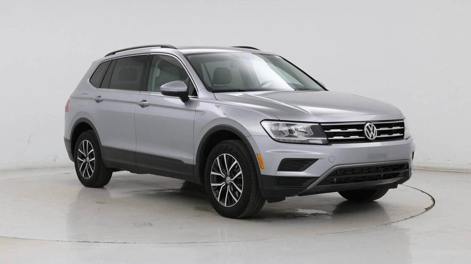 VOLKSWAGEN TIGUAN 2019 3VV2B7AX2KM139927 image