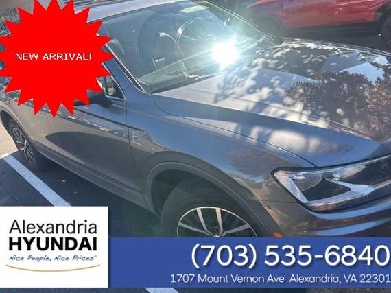 VOLKSWAGEN TIGUAN 2019 3VV3B7AX5KM133074 image