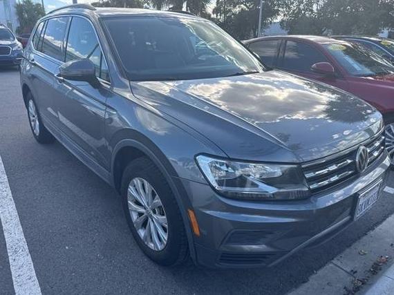 VOLKSWAGEN TIGUAN 2019 3VV2B7AX5KM140134 image VOLKSWAGEN TIGUAN 2019 3VV2B7AX5KM140134 image