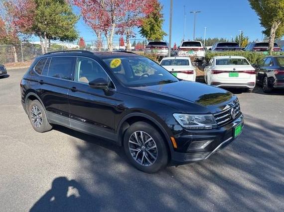 VOLKSWAGEN TIGUAN 2019 3VV2B7AX1KM193803 image VOLKSWAGEN TIGUAN 2019 3VV2B7AX1KM193803 image