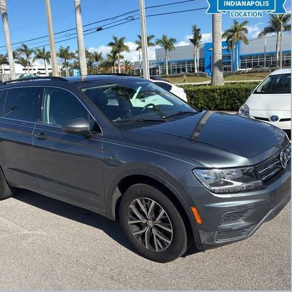 VOLKSWAGEN TIGUAN 2019 3VV3B7AX0KM015014 image VOLKSWAGEN TIGUAN 2019 3VV3B7AX0KM015014 image