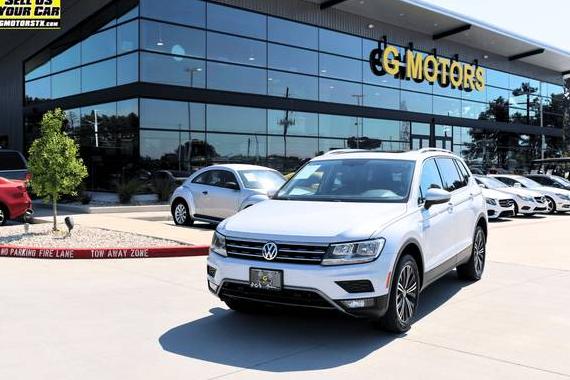 VOLKSWAGEN TIGUAN 2019 3VV2B7AX2KM039634 image