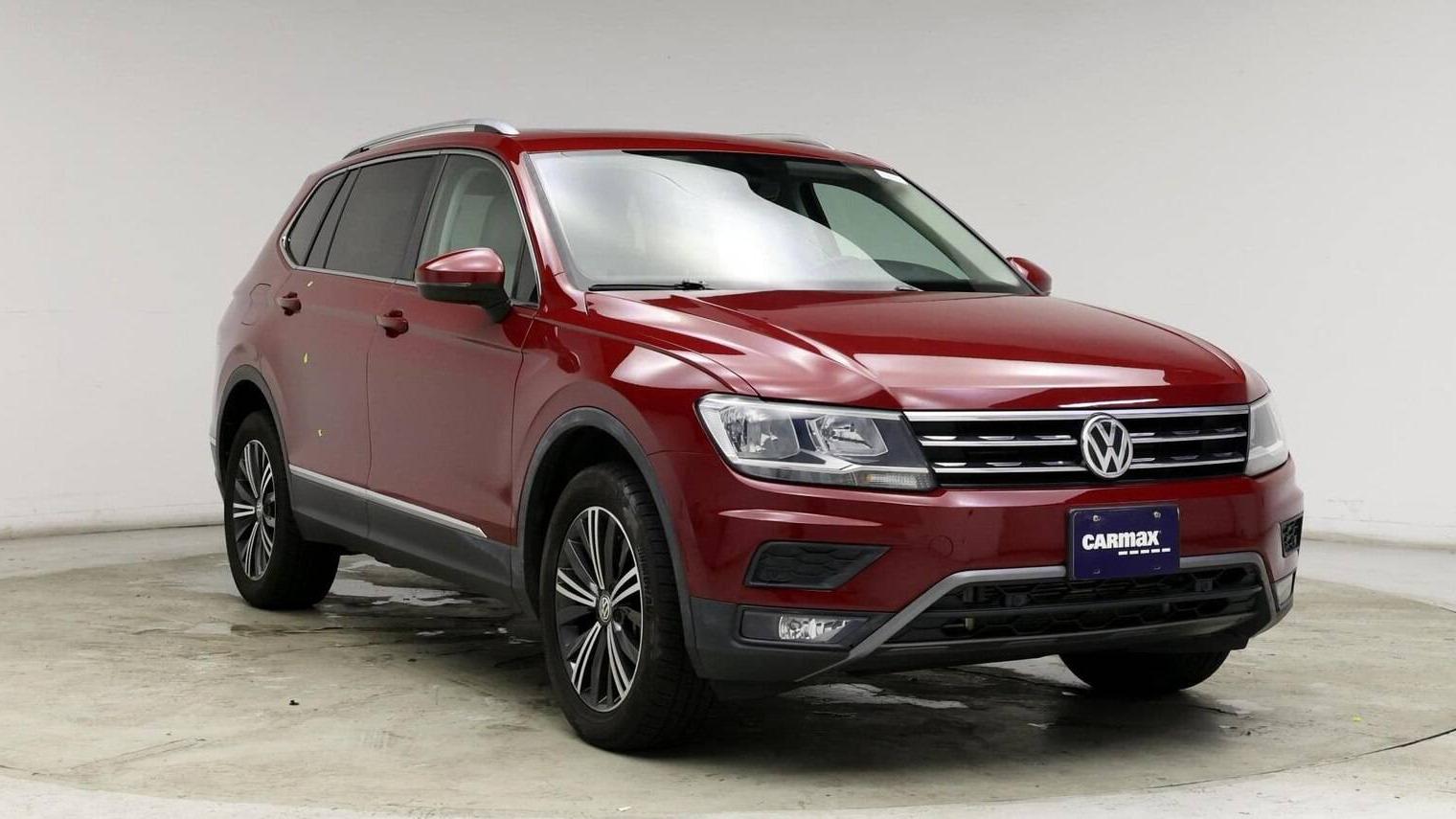 VOLKSWAGEN TIGUAN 2019 3VV2B7AX6KM099027 image