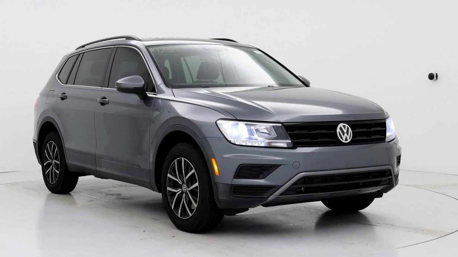 VOLKSWAGEN TIGUAN 2019 3VV3B7AX8KM077440 image