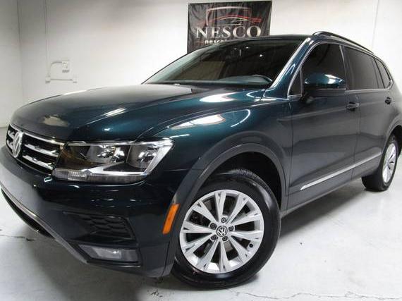 VOLKSWAGEN TIGUAN 2018 3VV3B7AX4JM033675 image