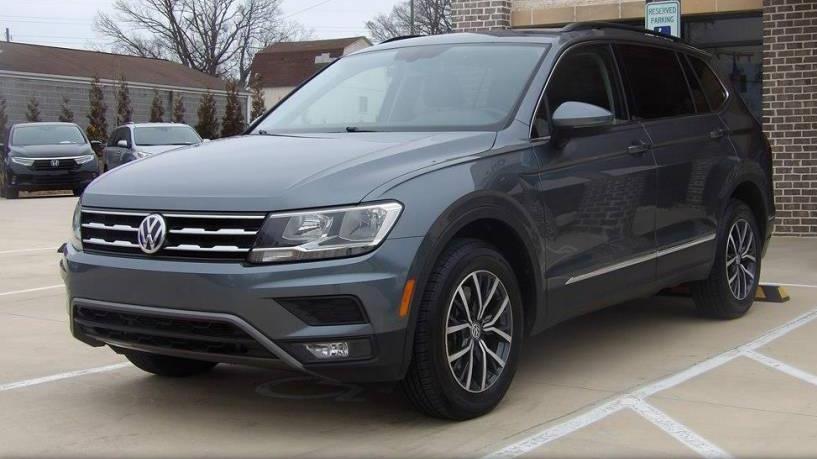 VOLKSWAGEN TIGUAN 2018 3VV2B7AX1JM016781 image