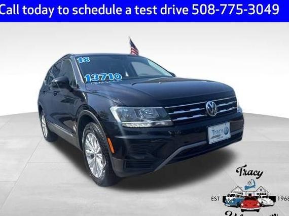 VOLKSWAGEN TIGUAN 2018 3VV2B7AX4JM169414 image