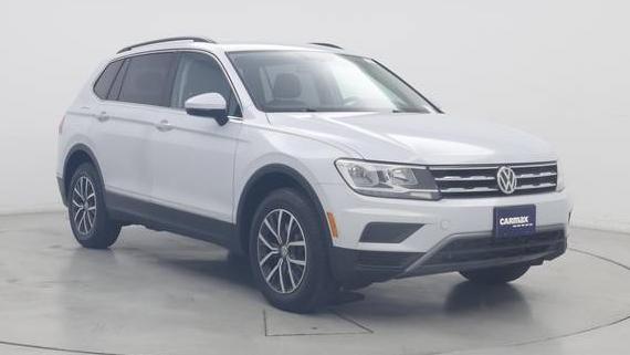 VOLKSWAGEN TIGUAN 2018 3VV2B7AX8JM199872 image
