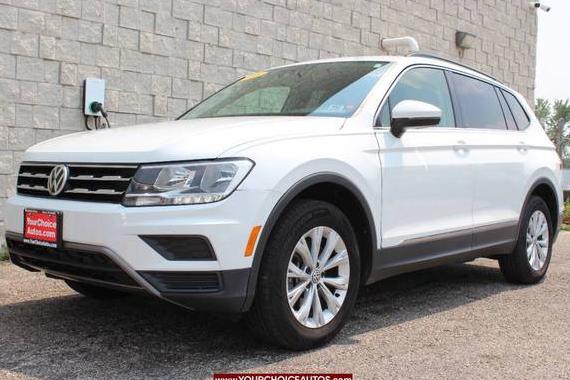 VOLKSWAGEN TIGUAN 2018 3VV2B7AX2JM067898 image
