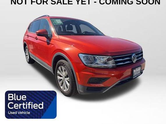 VOLKSWAGEN TIGUAN 2018 3VV1B7AX8JM163644 image