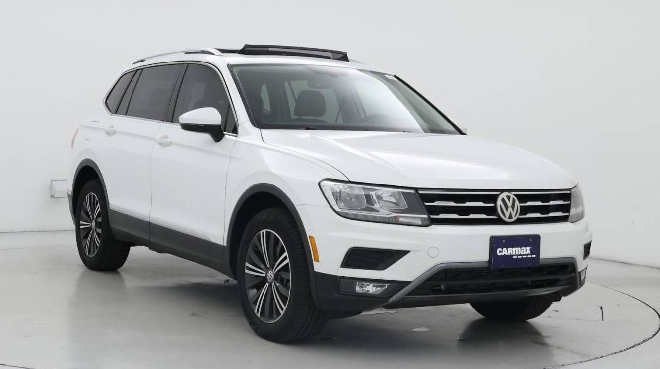 VOLKSWAGEN TIGUAN 2018 3VV2B7AX8JM111936 image